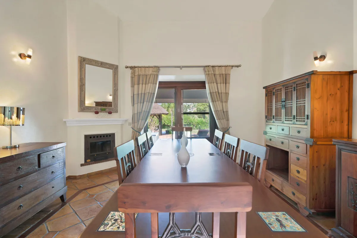 f363dd91-d707-4e6b-ac71-ccd9c42f0c5b