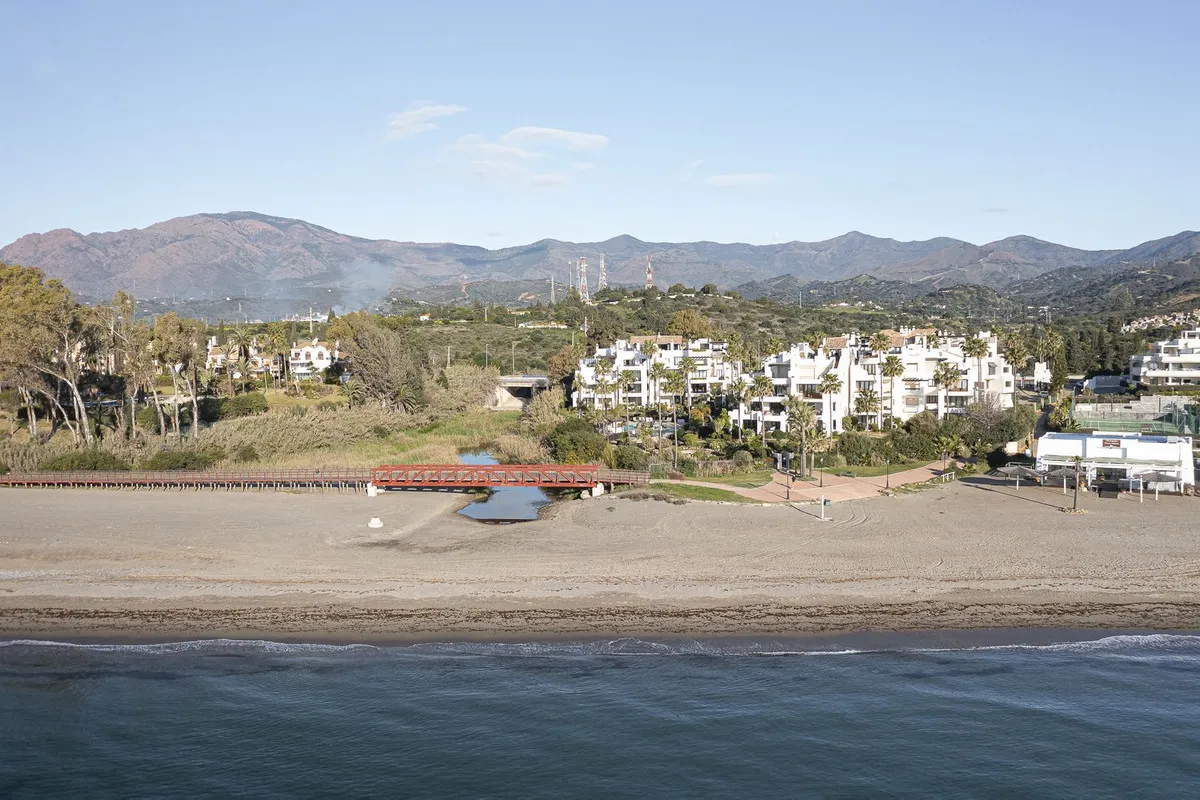 abe72750-04ce-4816-92b2-e8098038ae31