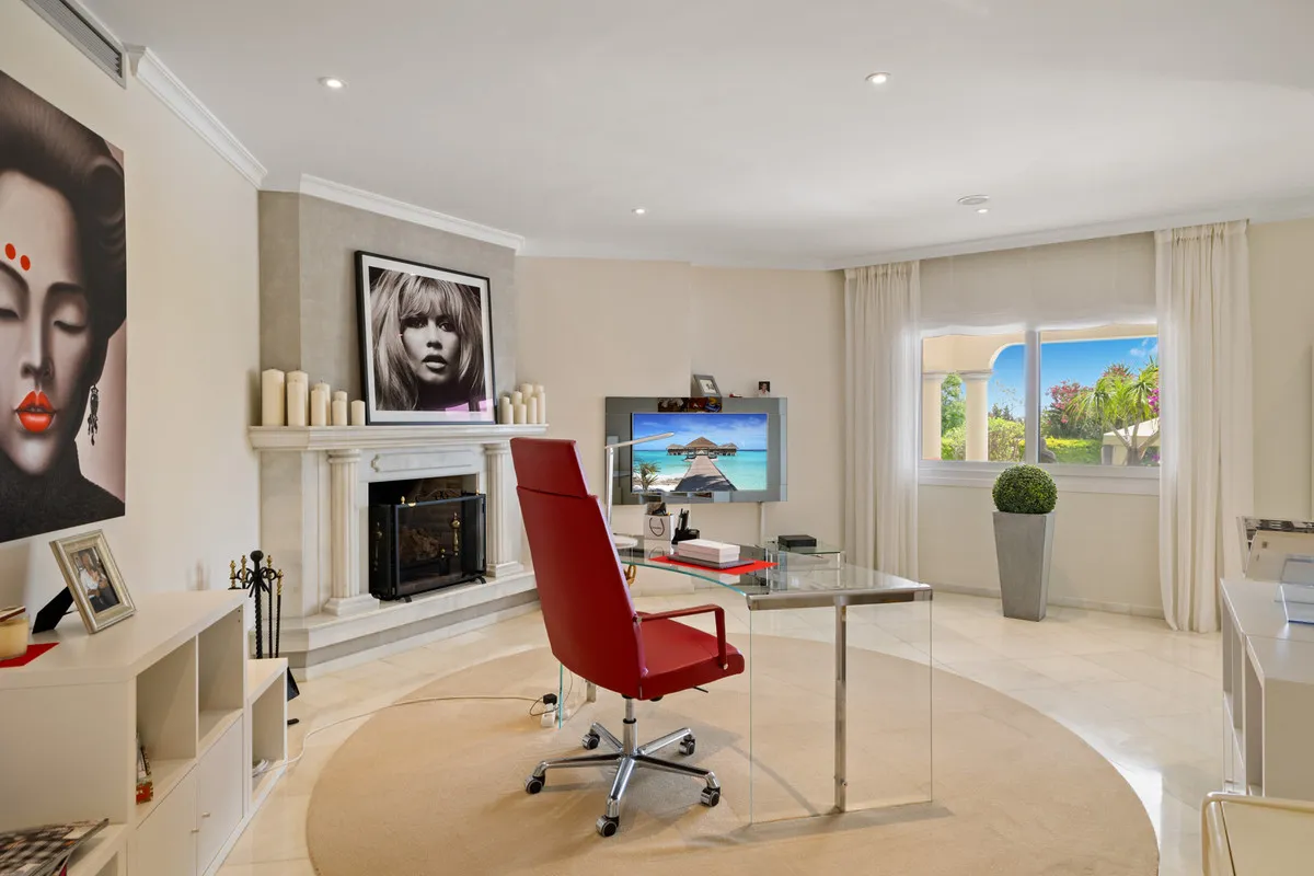 20802f6e-495f-46d3-b3bb-0737ead4970d