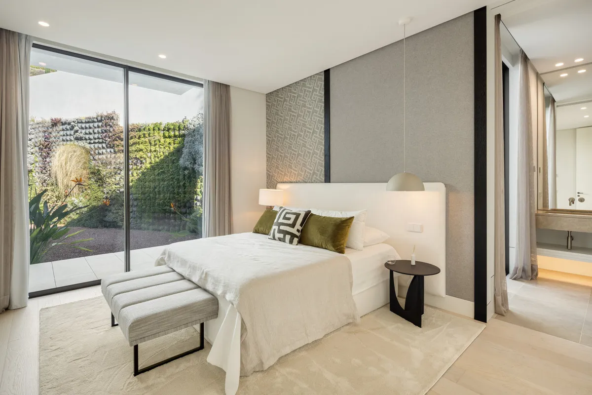 36817f85-a648-48fe-b17a-84bd15e5531c