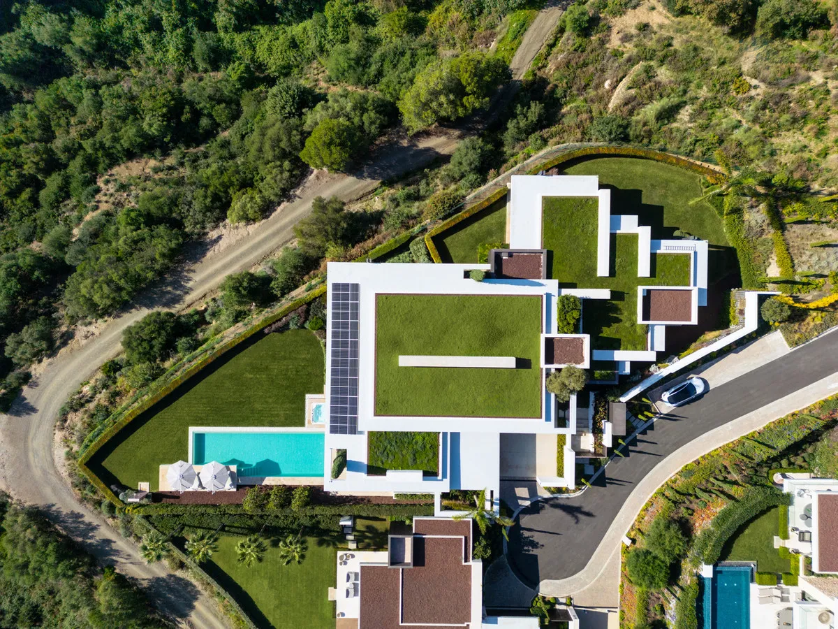 9de316d7-7edb-4b85-b280-a72d337718c7