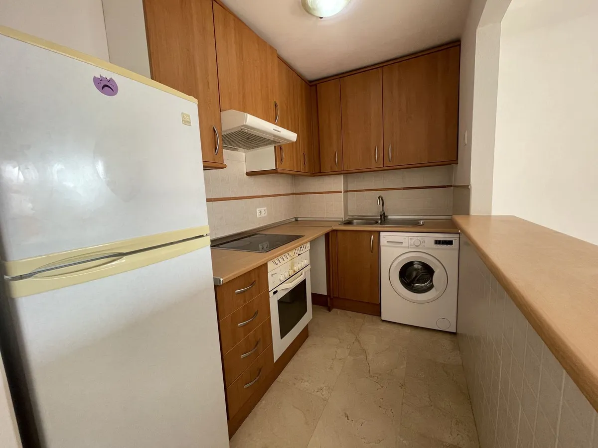 44bee09b-bda9-4119-b6d4-3d43b6eebe05