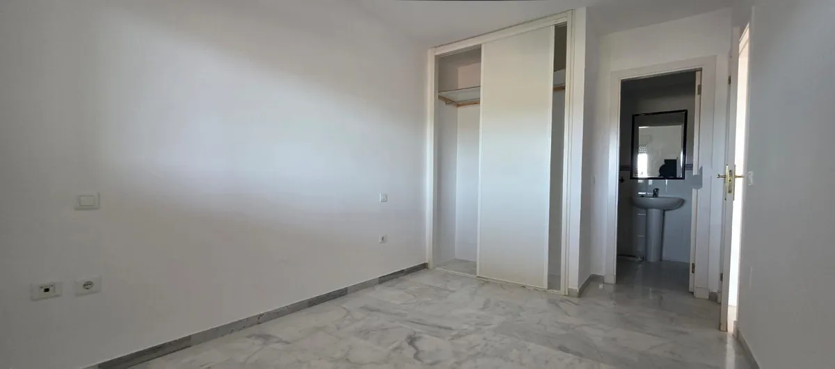 2a84a4ad-a80b-41d8-be10-8d83f3091e84