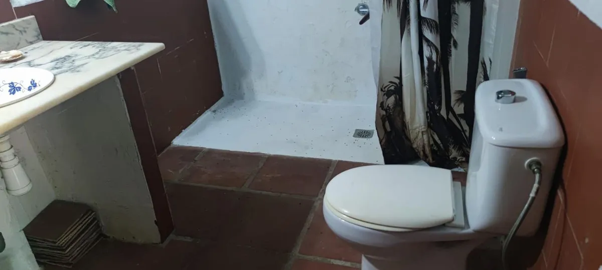 b4ea960c-d7b7-43ae-a461-f310e66de036