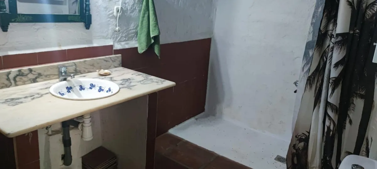 b8df578a-48fe-4cb1-8946-9eed13608c4e