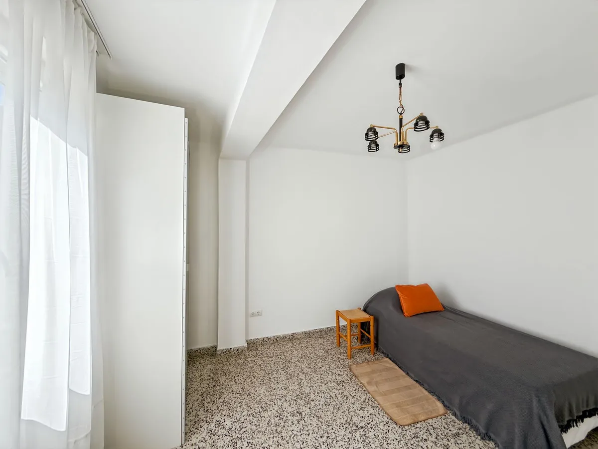 6c24d26f-95ce-455d-8a30-c80e2689bb3a