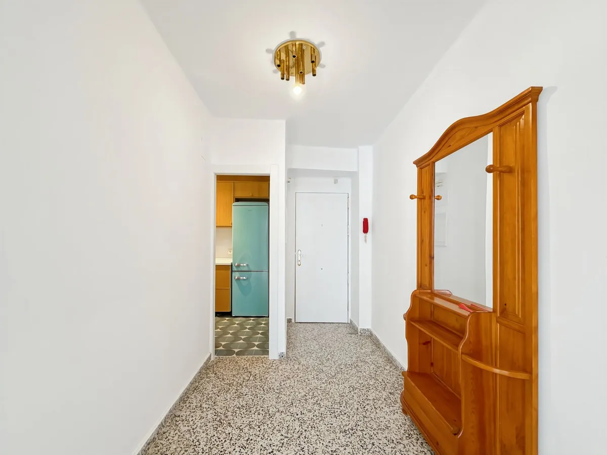 baf99b99-d0dc-49d5-8f58-b8e424111a77