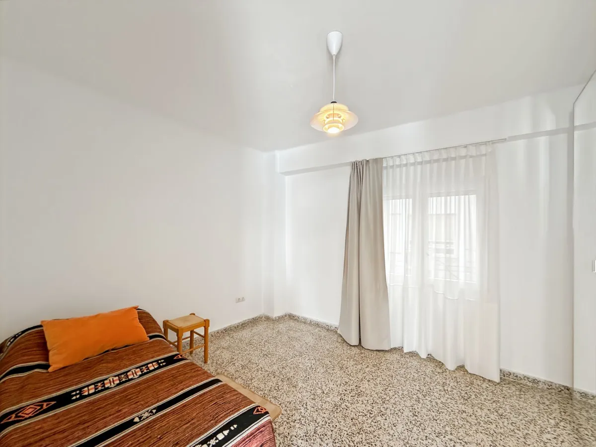 e68aba0f-7147-48c3-9cfe-7ddbdc72e2f9