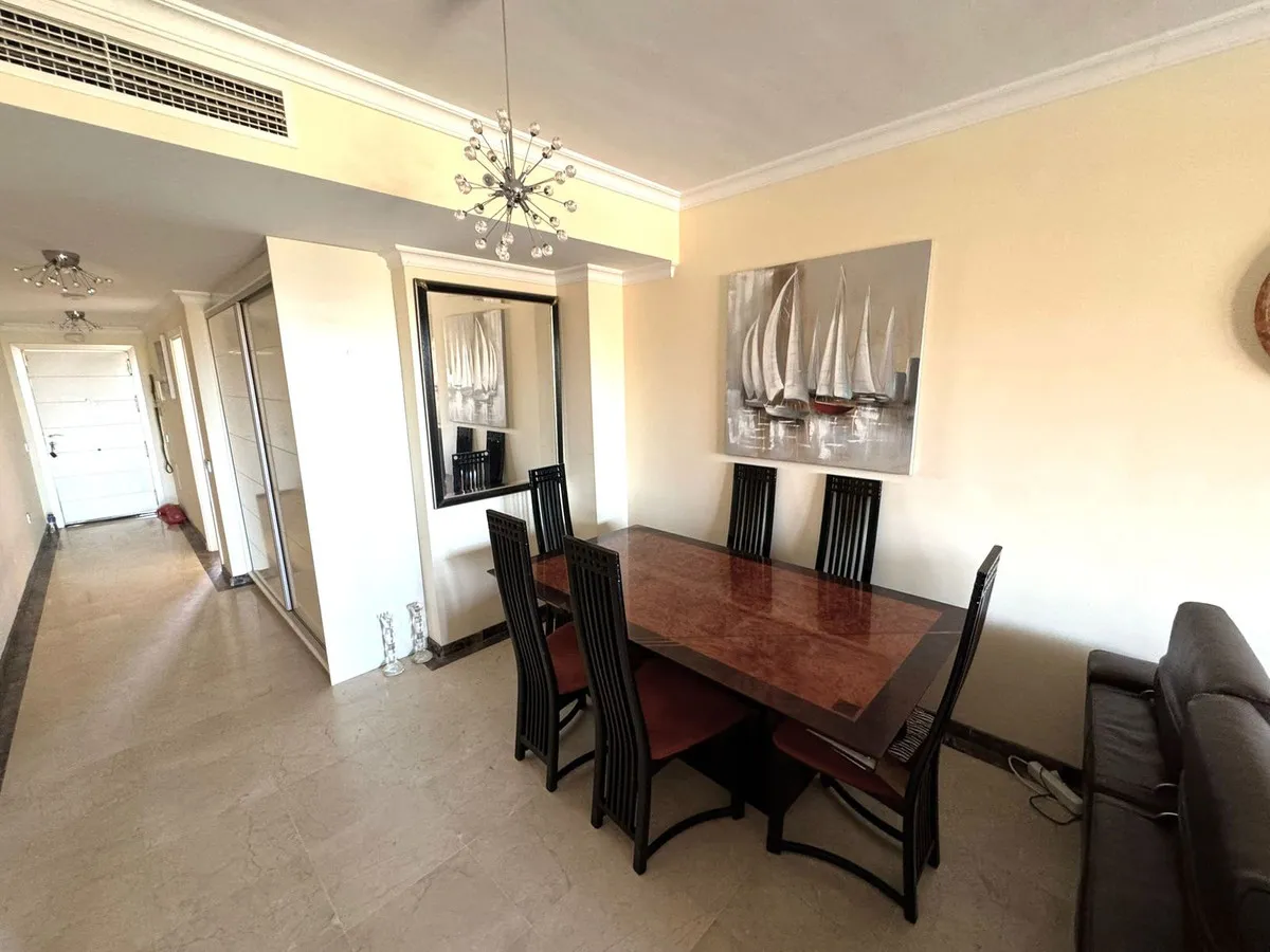 8cc7af51-46d5-4574-80a9-a4388eeea572