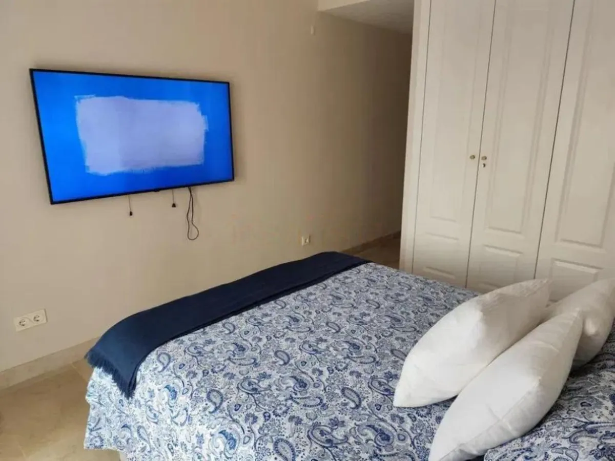 65d902bb-5db6-4c11-bd7e-2ecce8e9a386