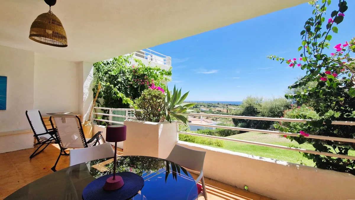 a7725037-66e7-4241-b267-1c133c0c3f4f