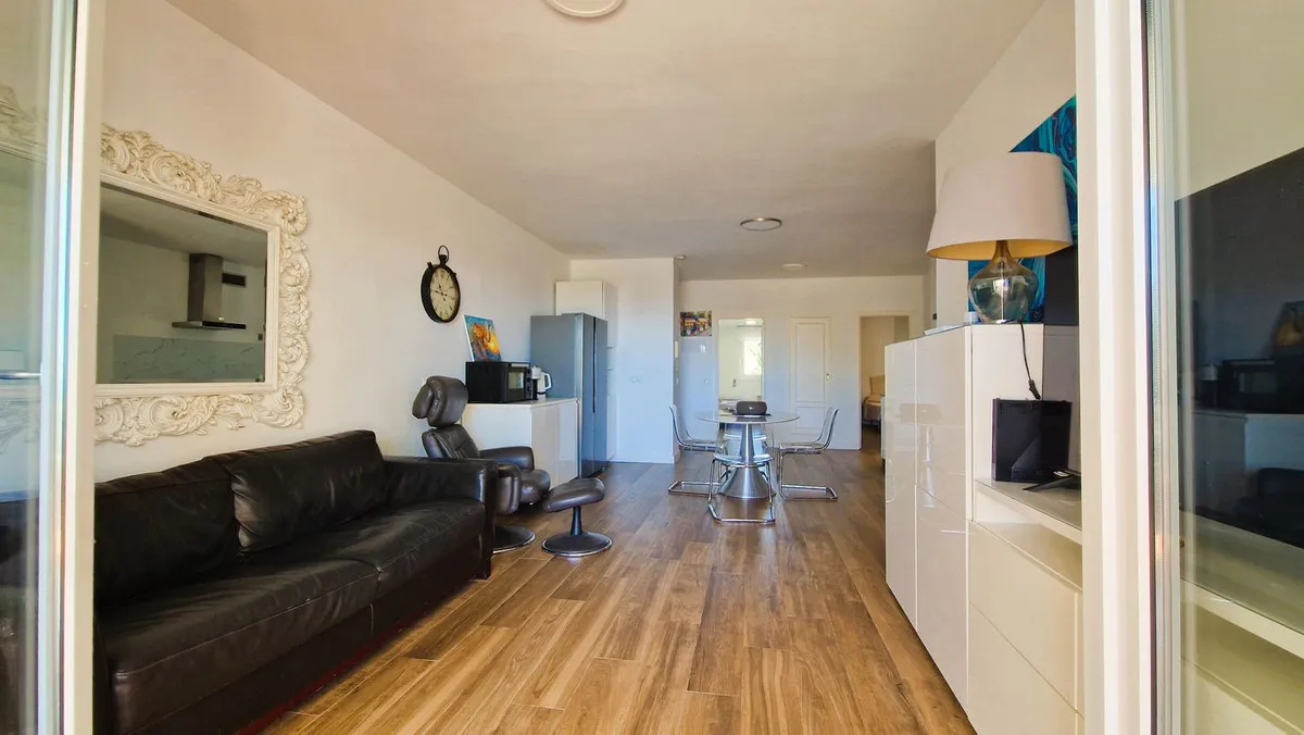 f411b717-24a0-4ac9-9c11-76eb7a3fa78b