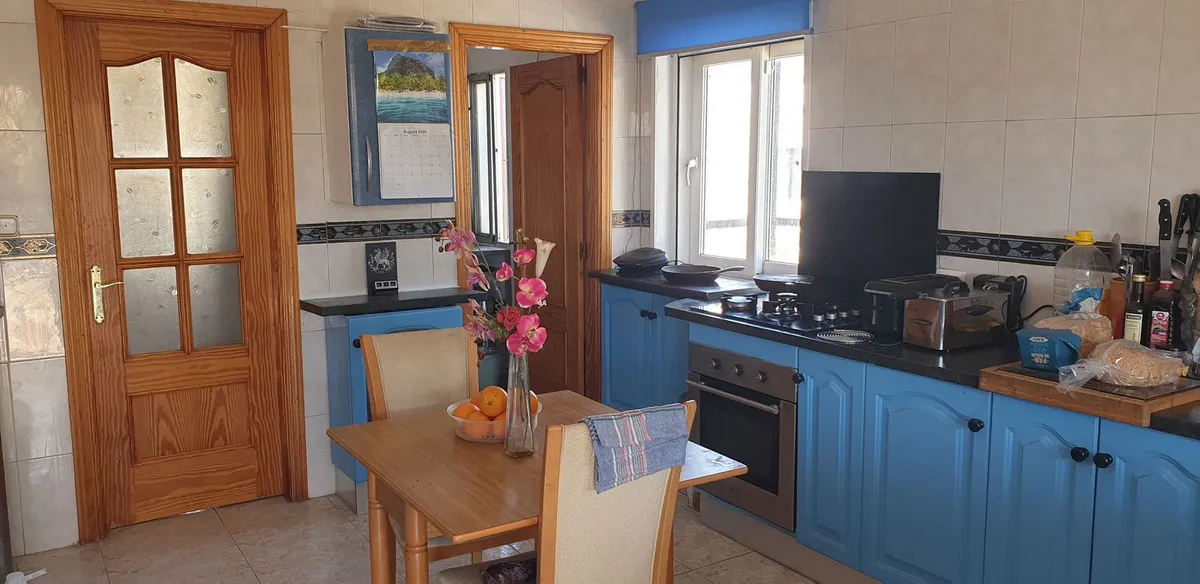 d992339d-68ca-415e-952b-c79dbe6eebaa