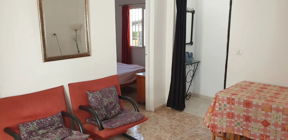 f22f0aa9-9708-40e7-863d-58b6c4950b03