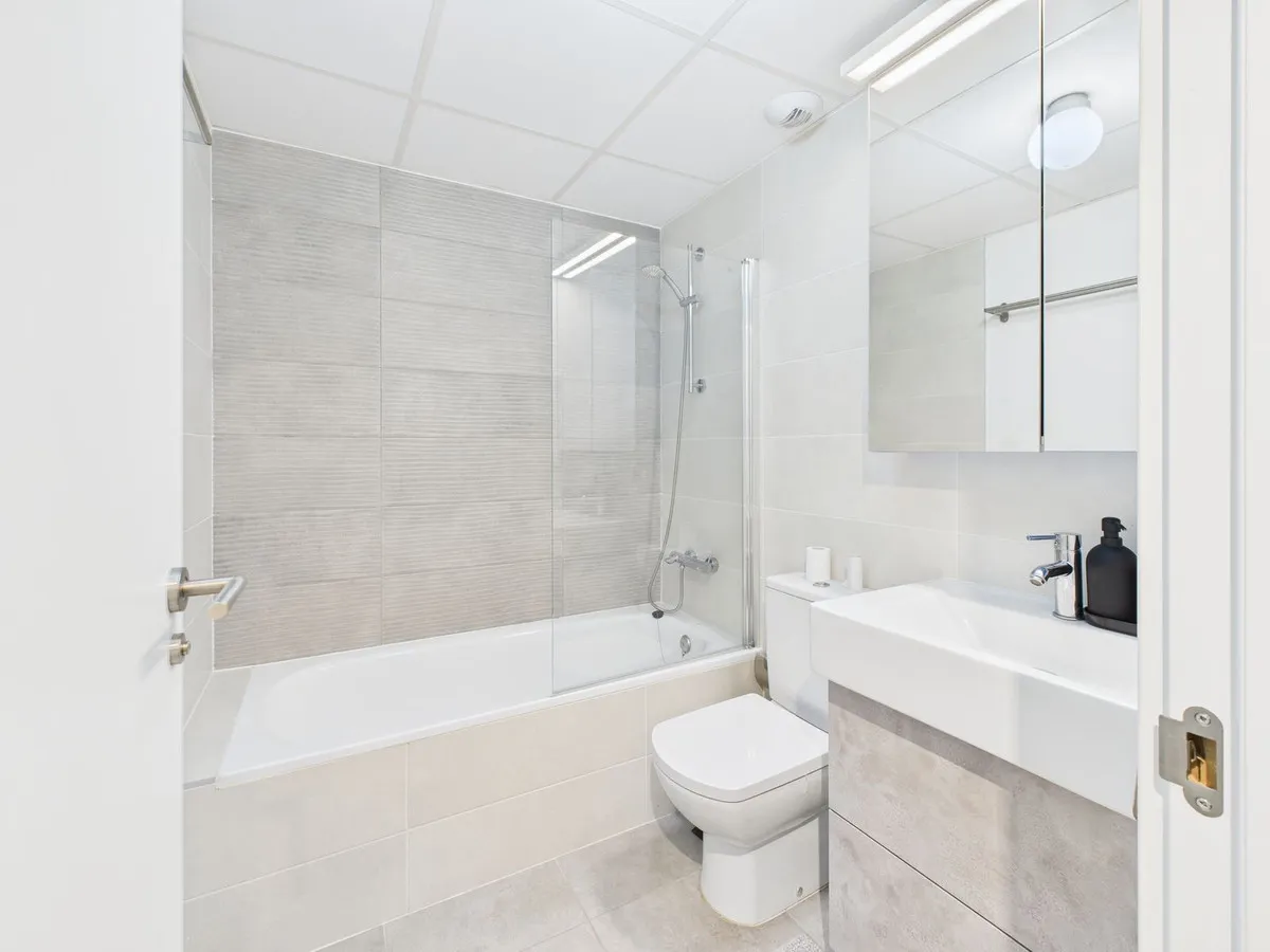 6f3a6899-dffa-4e11-a26e-960427bbe4e3