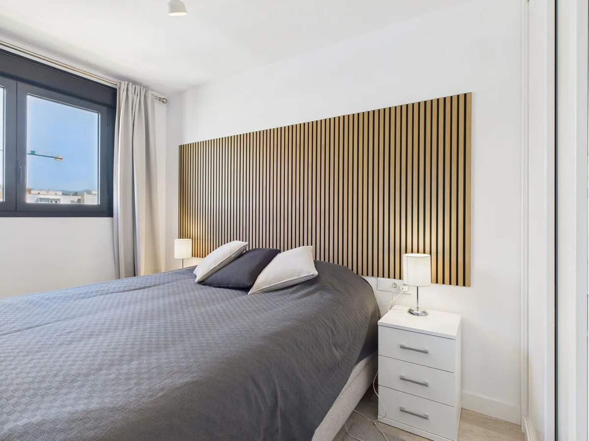 714e45c9-8ca6-4d6a-8458-e111042c2f19