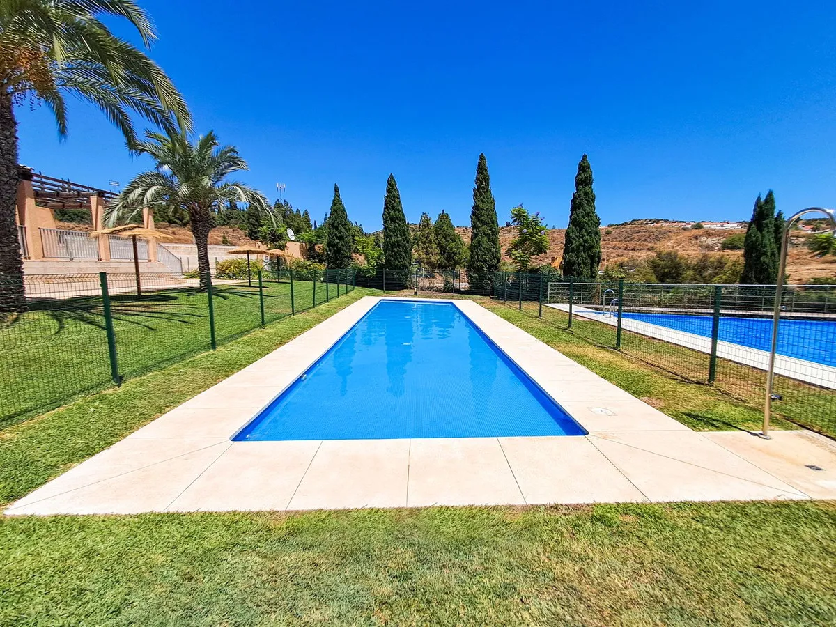 301176b9-8057-41fe-87bf-6ccb303de7e8