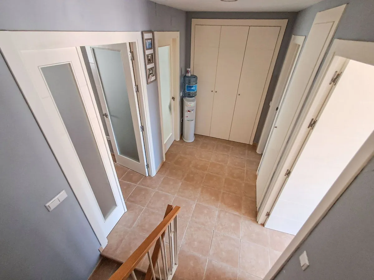 74cb2c77-bc5e-45dc-a00d-05236061f21d