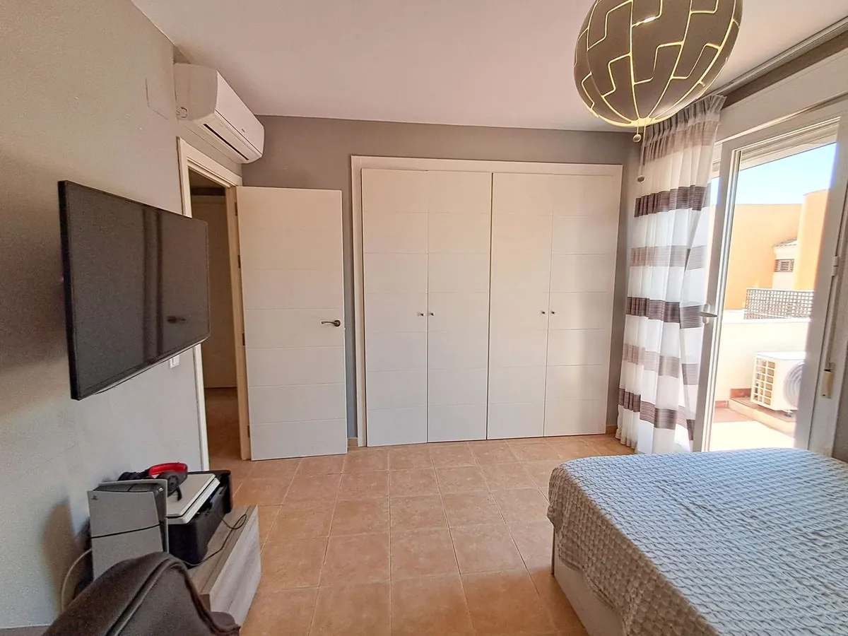 8badc4a7-5529-4ac5-8f70-306fbefb935e