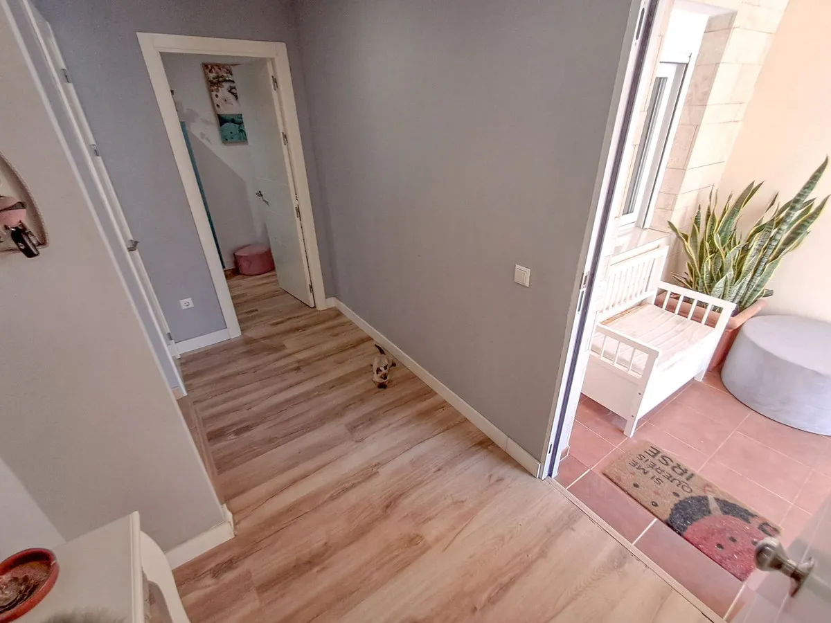 dff922b2-db74-4b70-8068-1b772920d64b