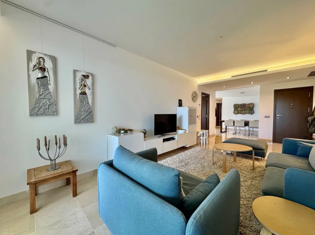 6d39030e-2e08-4b3f-8b60-20b057252394