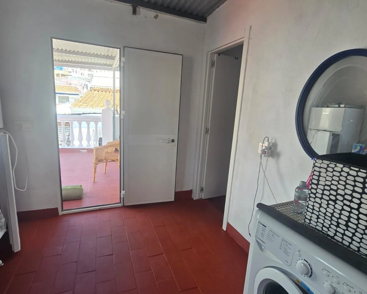 4b4271cc-48f6-4fb7-94c5-a4af6c83531e