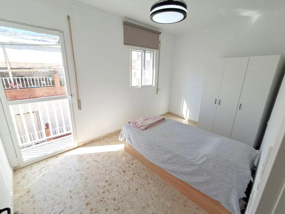 8a7867c4-1c2b-48c7-a1f8-79fcbcbb6c35