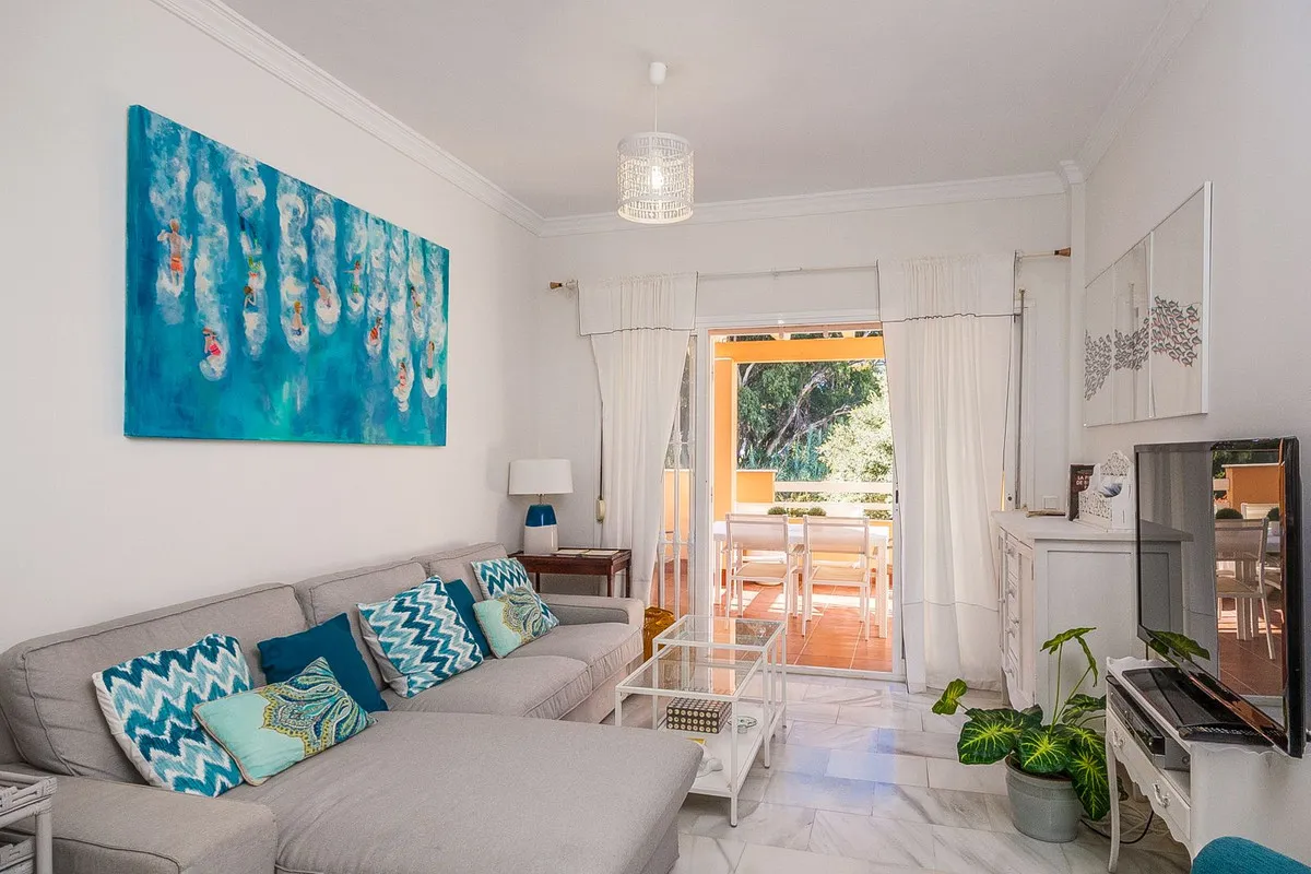 b560b2e6-1f50-4449-bd8e-b364d2ea3589