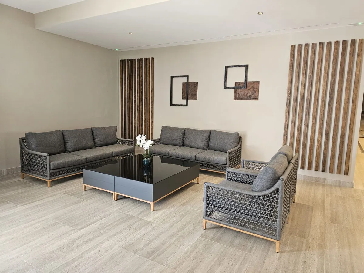 ec66ab67-b51d-4cf5-b89c-b66764932901