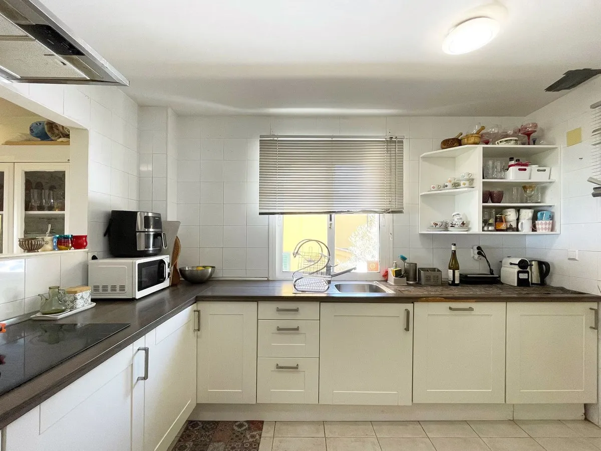 d36cb1ae-4b20-45e2-a365-2a96ad2ae4dc