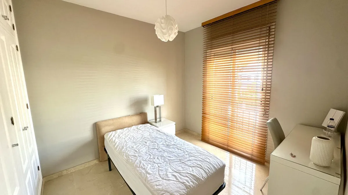 336b0ee8-1e40-474f-8e2b-dca2708bd98a