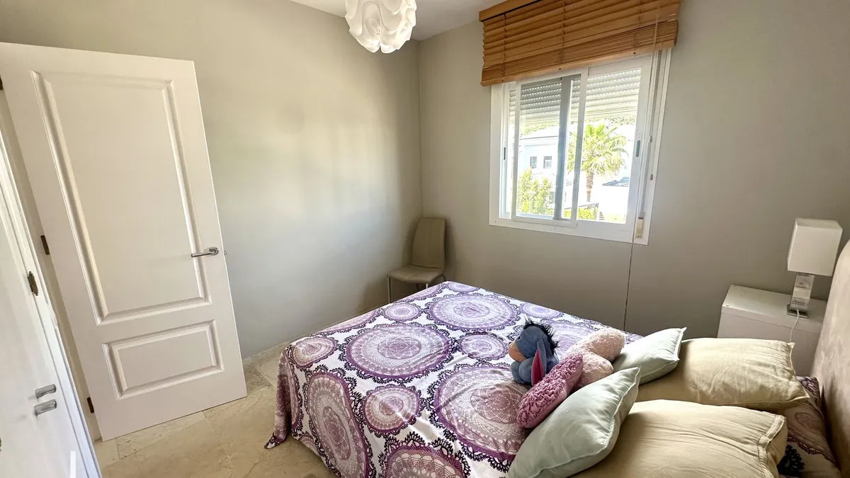 4776c367-e397-4936-a3b9-17830fd3de5f