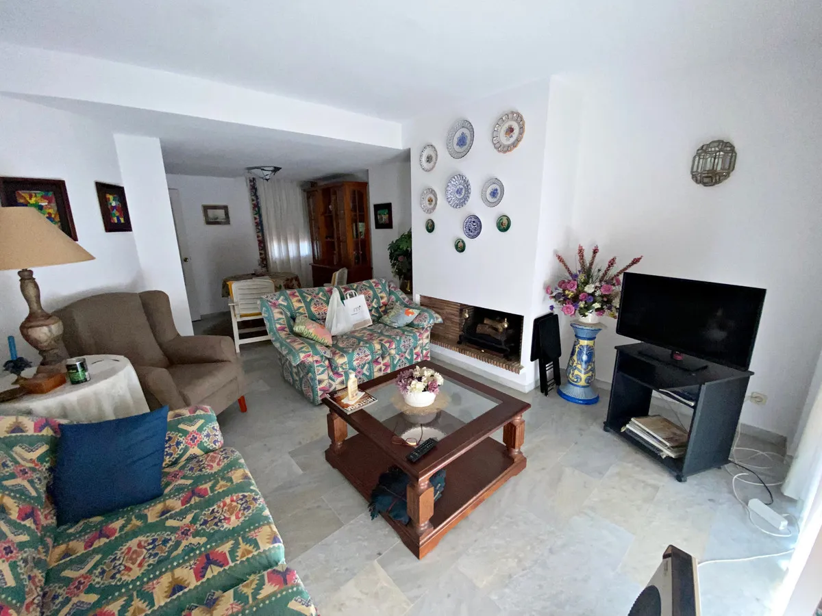 9a82605b-b282-4139-b84c-1c14f538fb40