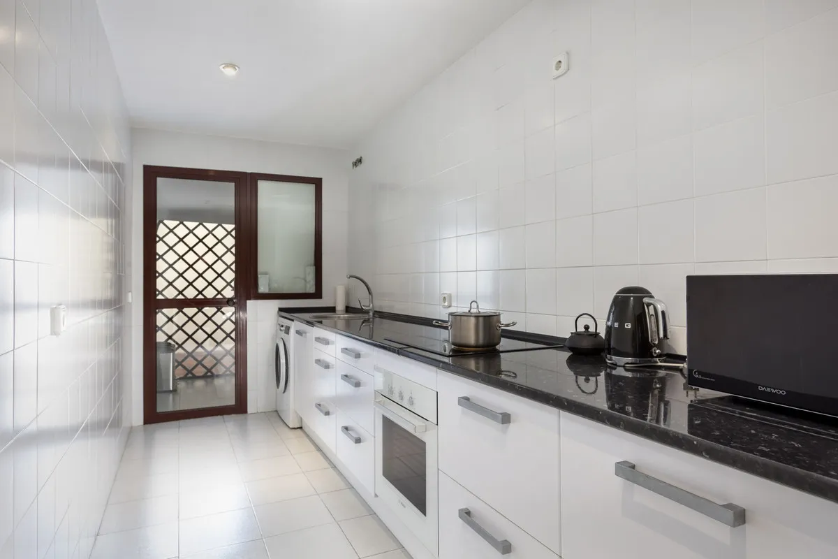 85c4ab40-9c2f-418b-a502-97ed77ac944e