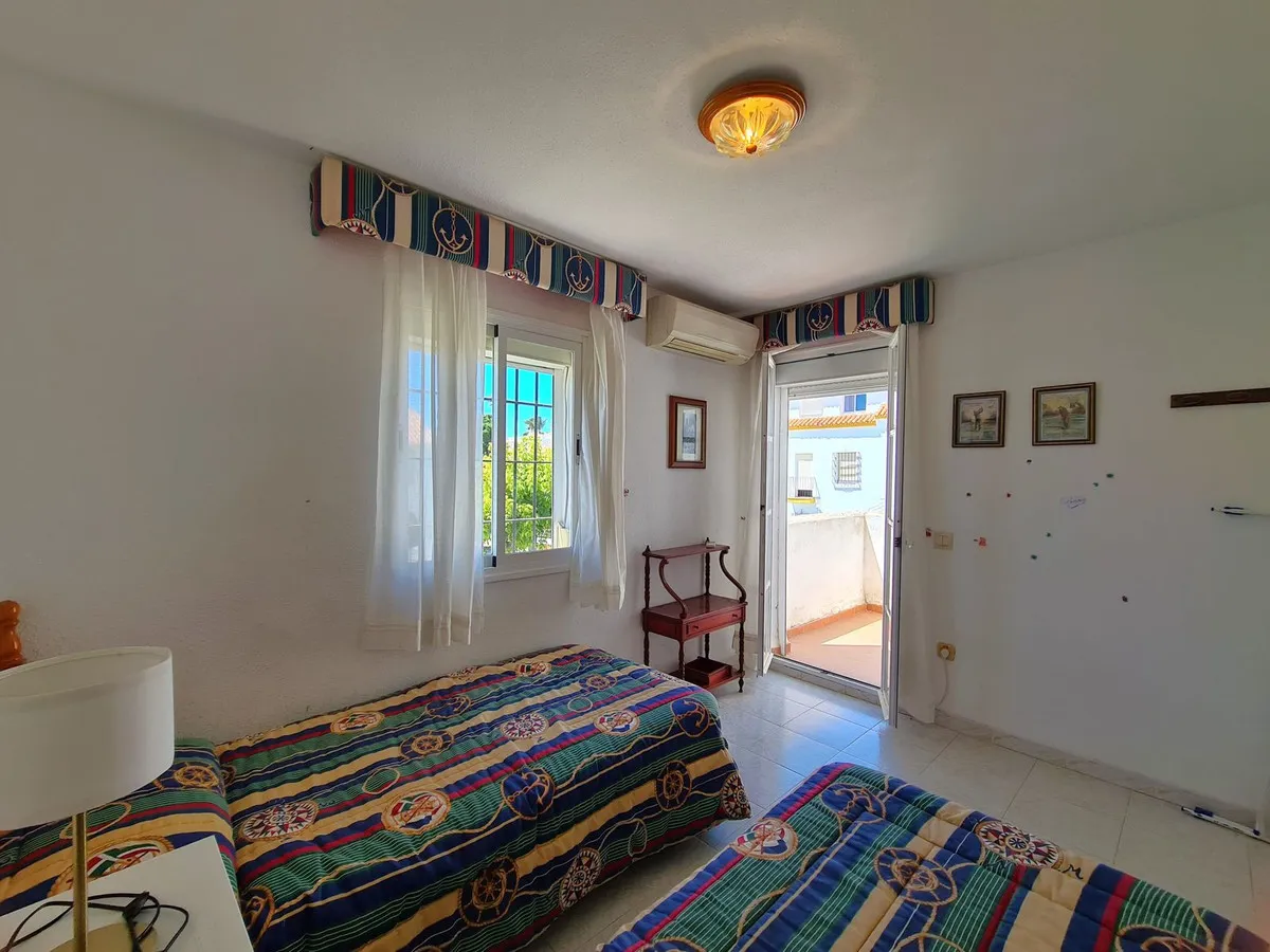 2f4fa2e3-d7da-4dcb-bbc8-b9f36b147f92