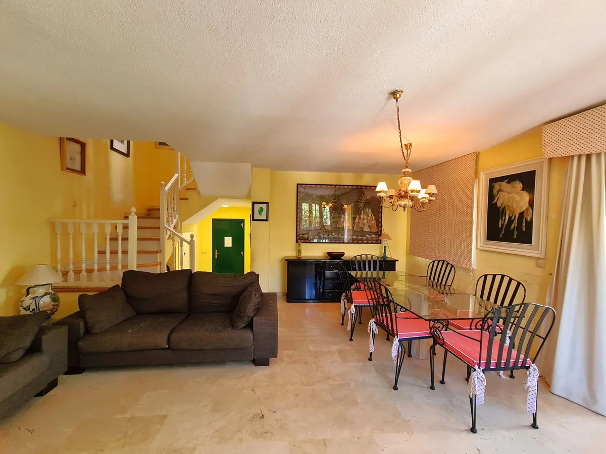 2fb941b4-6c89-478a-b928-994846fa5836