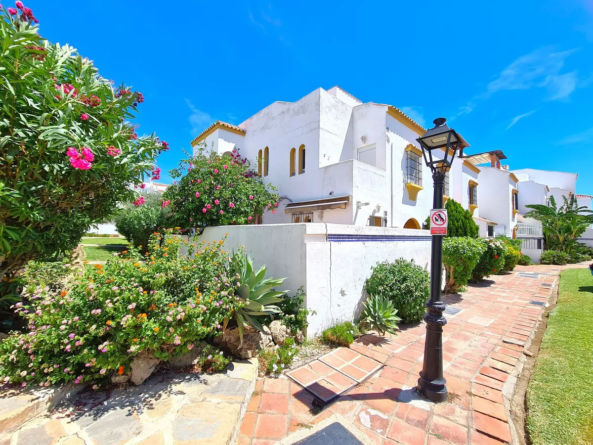 9c12fc2d-f589-4386-bc99-11c5416e6df8