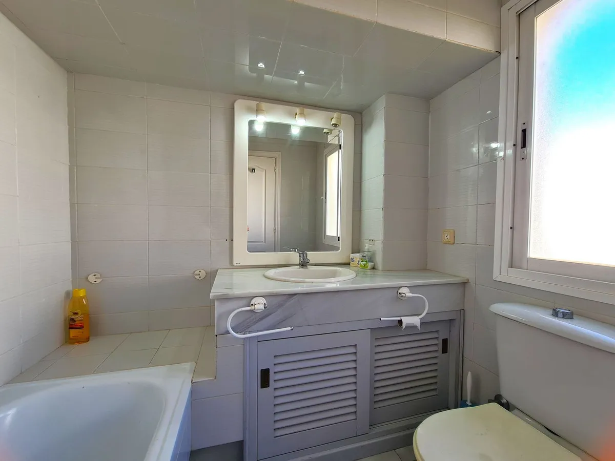 bff56f48-bbe5-49cc-a02a-f24afdabf263