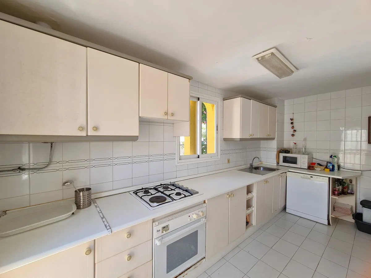 d064df0f-bfa1-469a-9e37-736b341d7d11