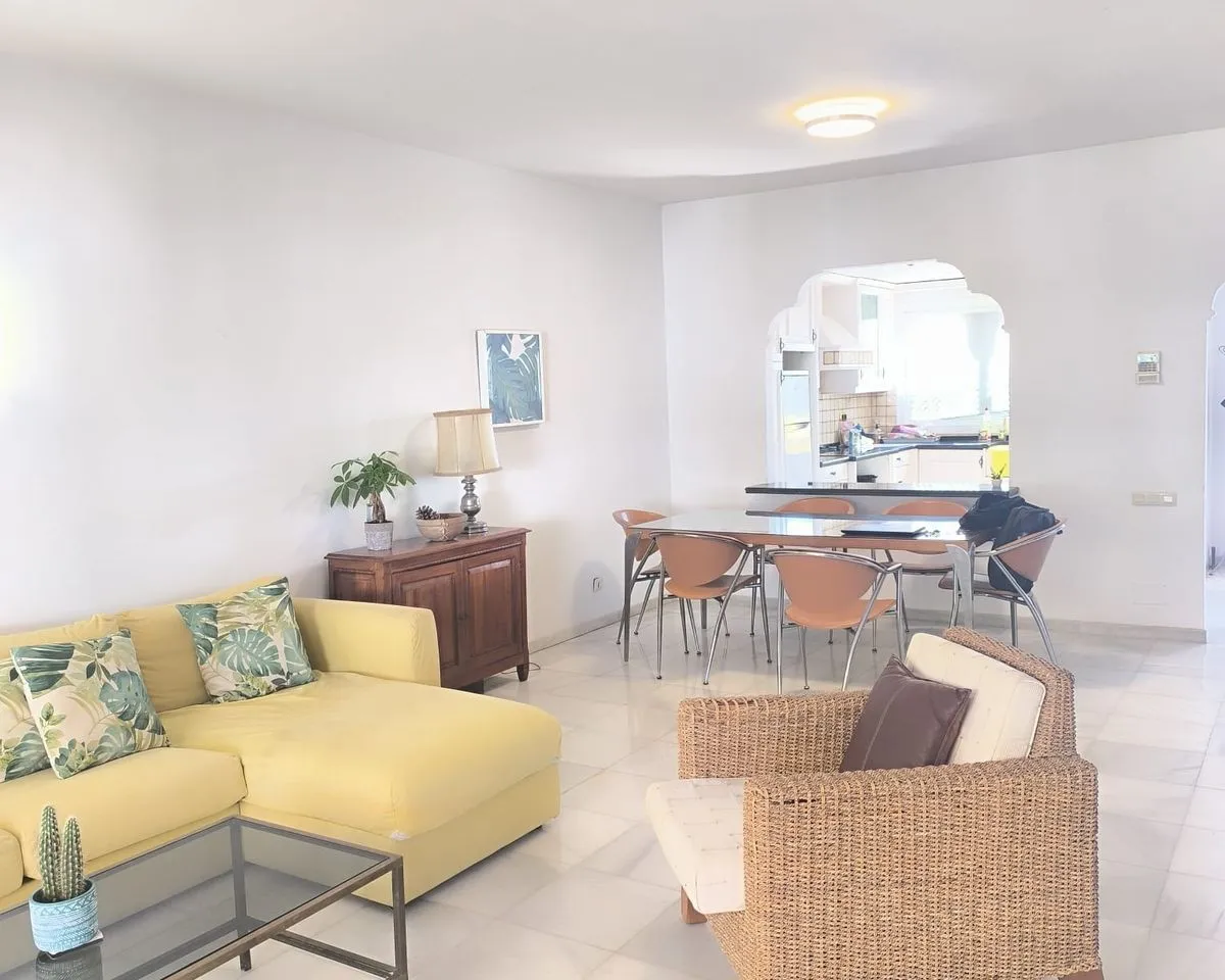 6b8927f9-4c20-4857-8976-741d0134f929