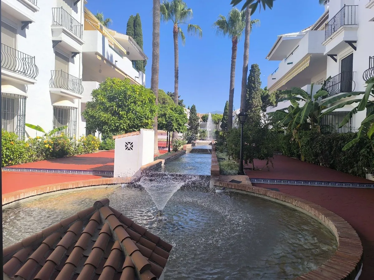 aa632b27-4255-4476-93bf-cf3366ac8493