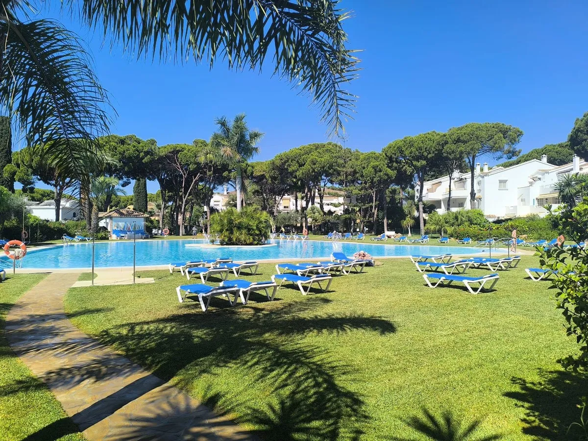 aba59715-8a5d-4da3-9ac4-2404464a9086