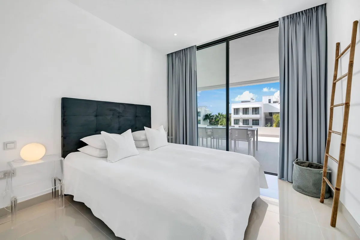 f64742fa-4230-422c-9257-db4ca70711b6