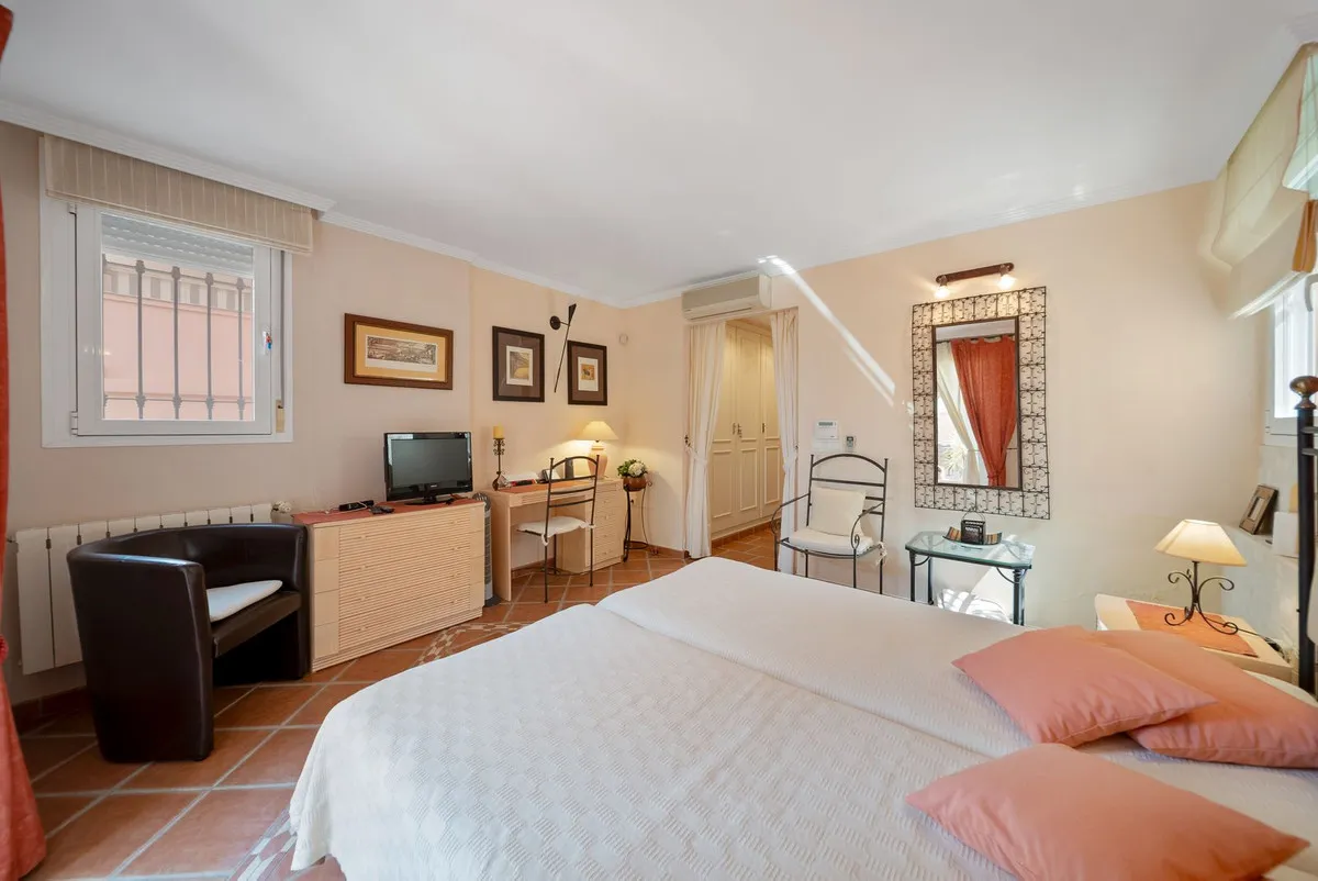 0f698e9f-462d-49c1-9fe9-a07a08bf7624