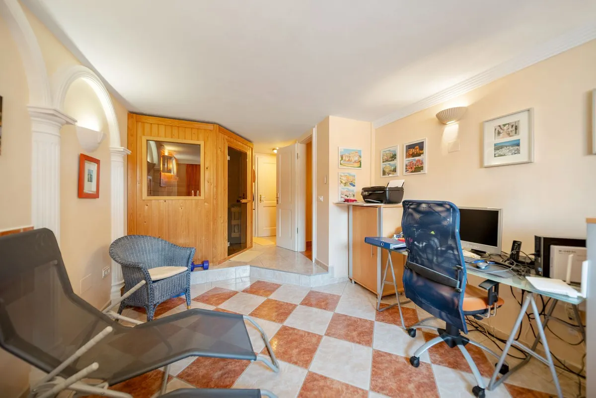 b69551ea-7641-448e-bee7-596048ef4fe0