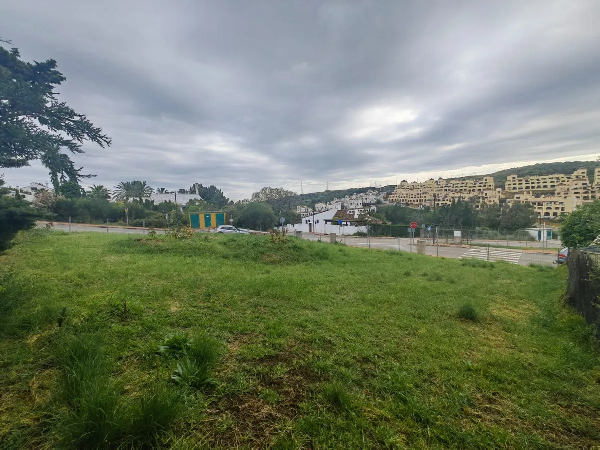 b45c4356-50c3-4173-9521-c6643454697e