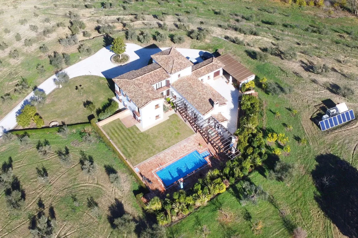 4124b3ad-4650-4109-b1e2-7000d58ccb52