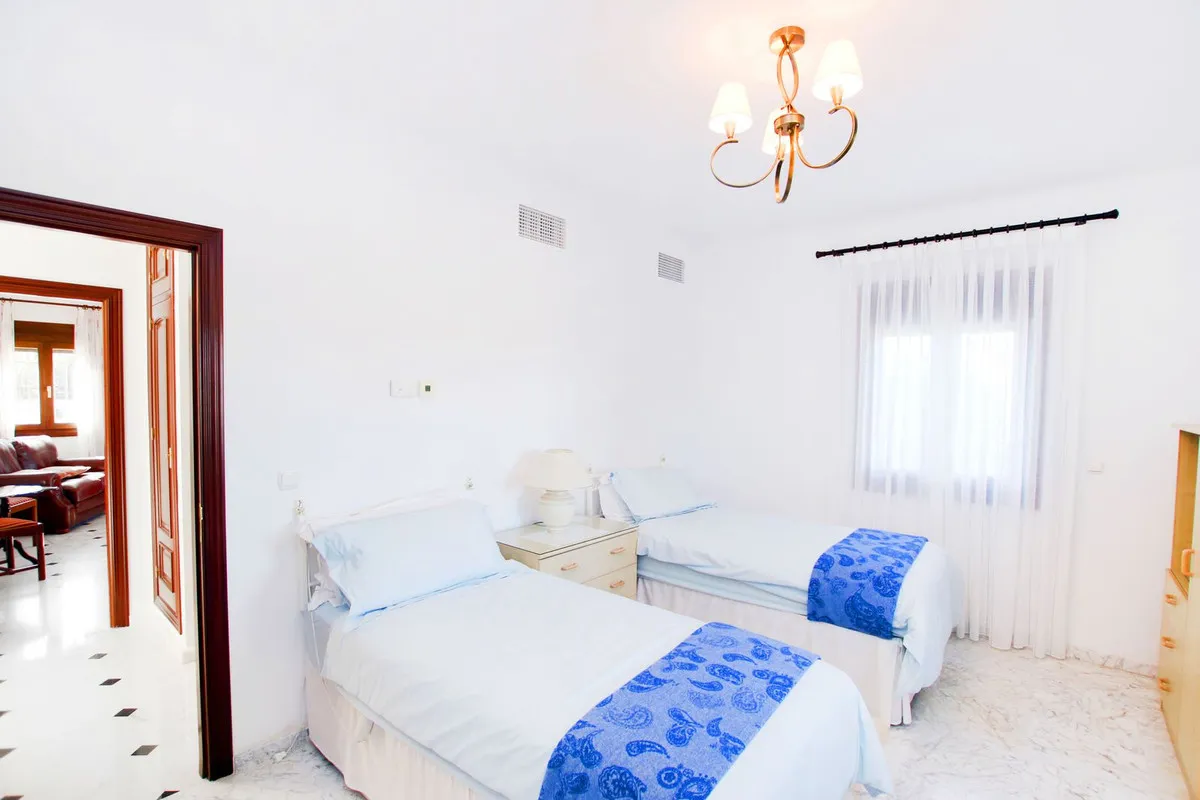 ade11617-af83-4778-9d13-beba1b9da0ae