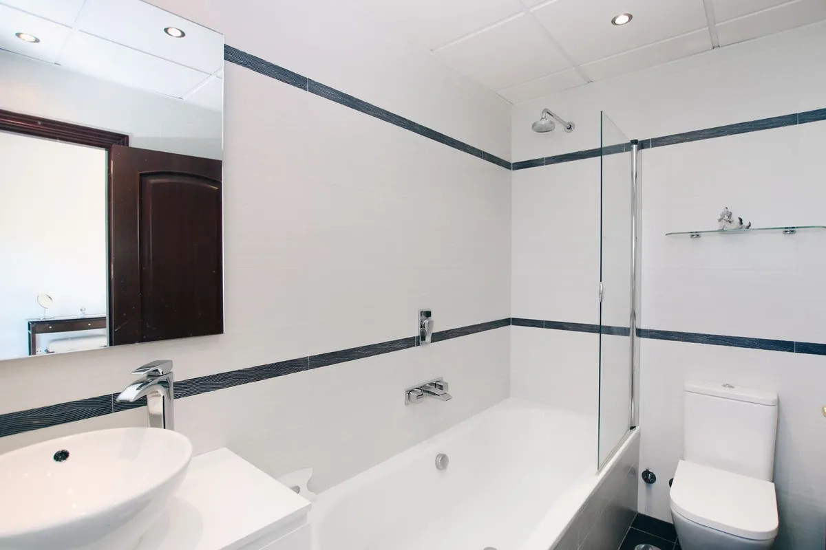 baecff05-15b7-4c09-b321-38efedbebffe