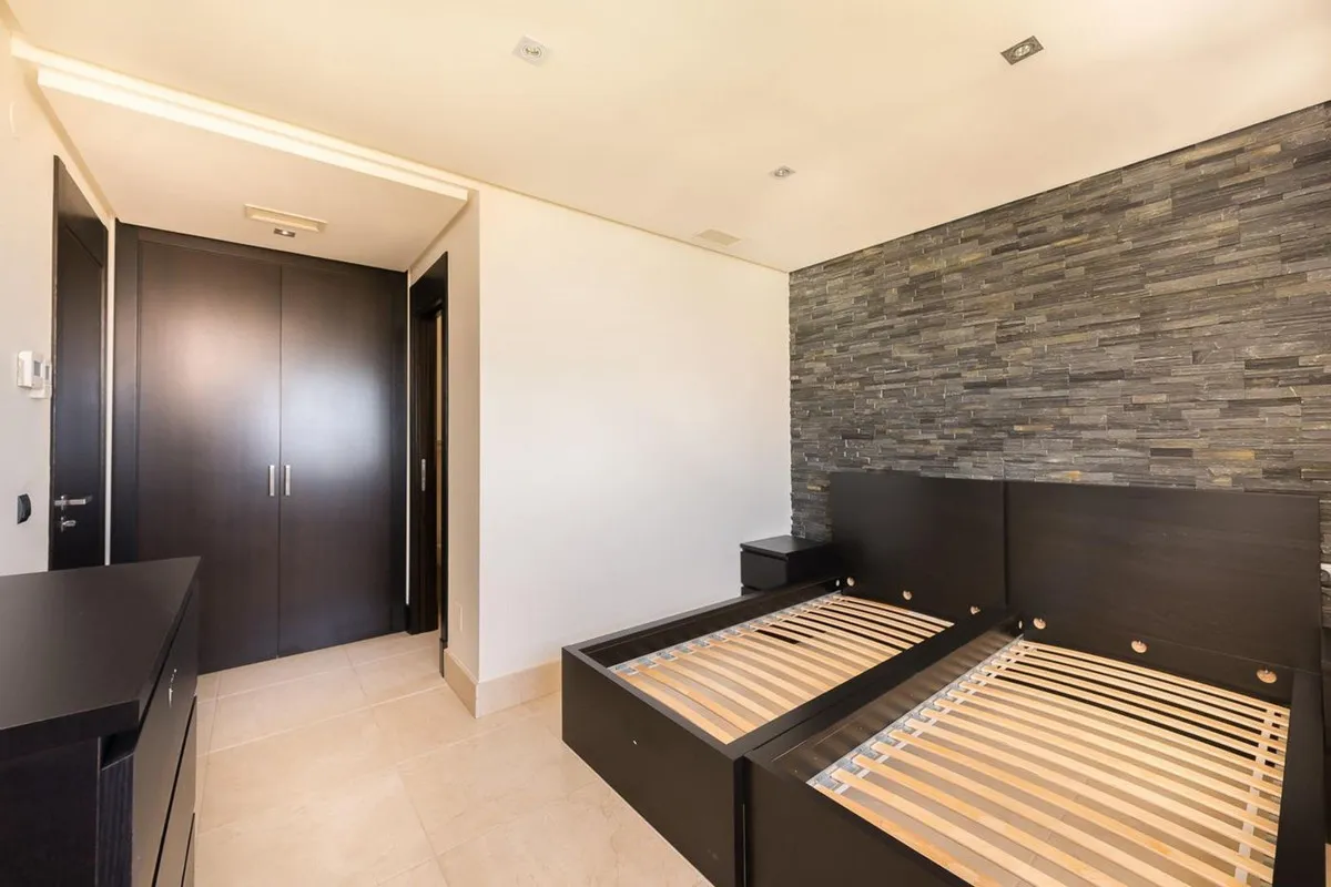 caab9314-1849-4df8-9e62-728f54b32d26